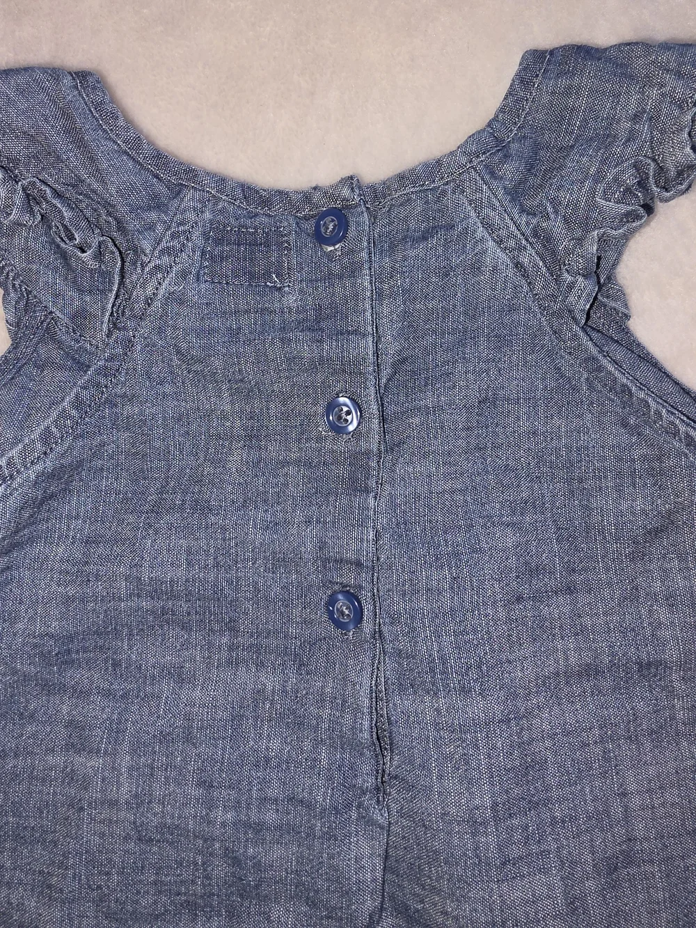 GAP soft blue